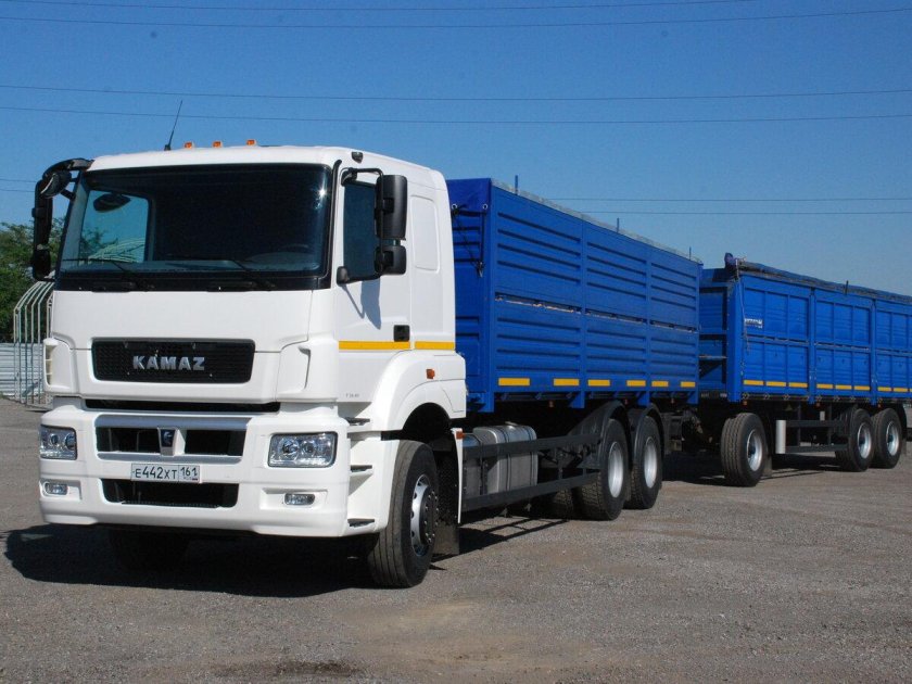 КАМАЗ 65207 зерновоз