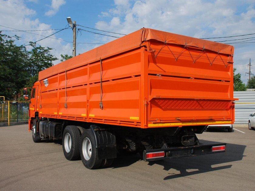 КАМАЗ 65115 зерновоз