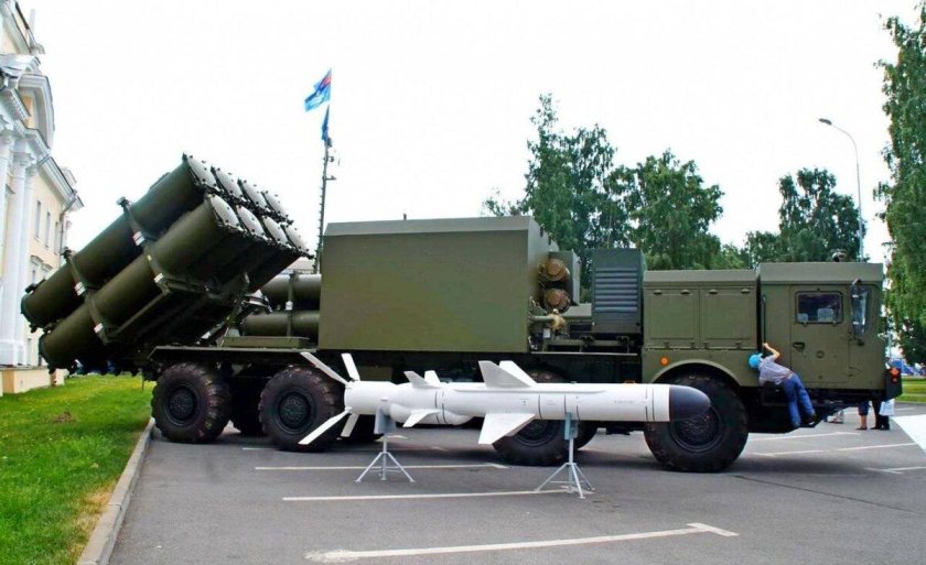 Береговой ракетный комплекс 3к60 «бал» МАЗ 543