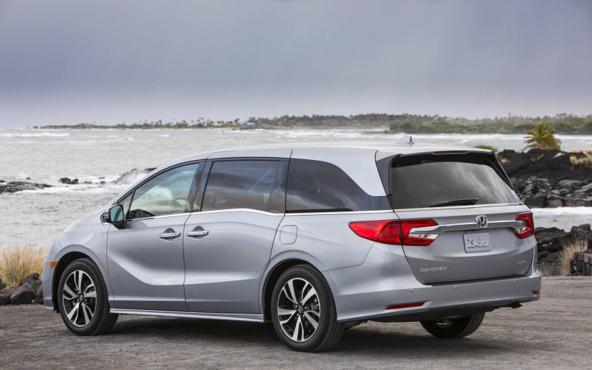 Минивэн Honda Odyssey
