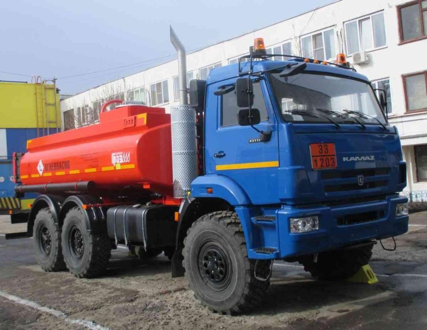 ГРАЗ автозаправщик