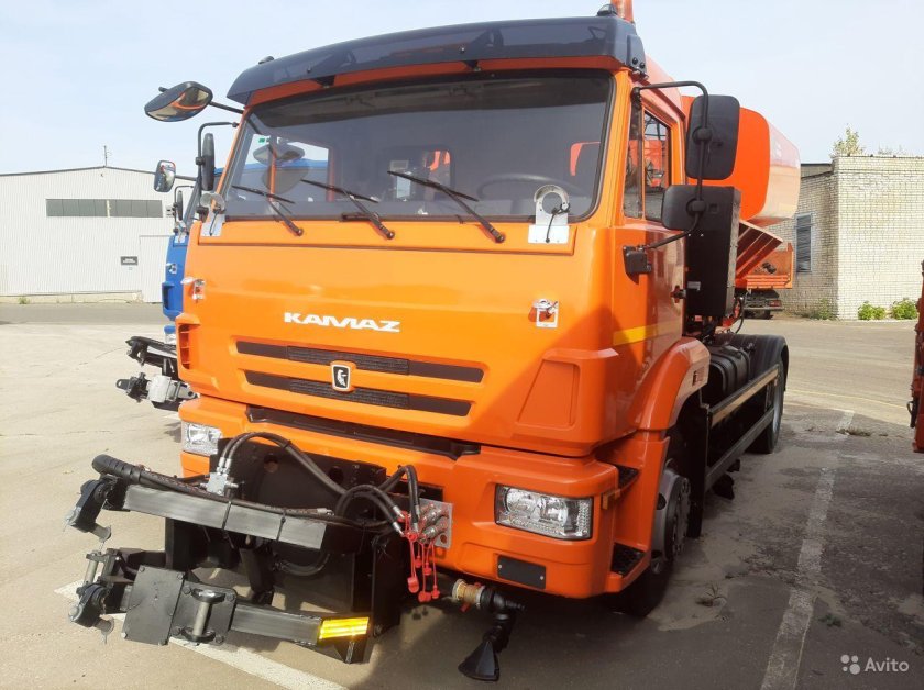 КАМАЗ ко-829а1
