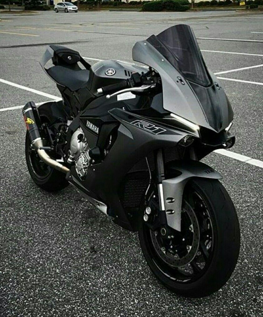 Yamaha r1