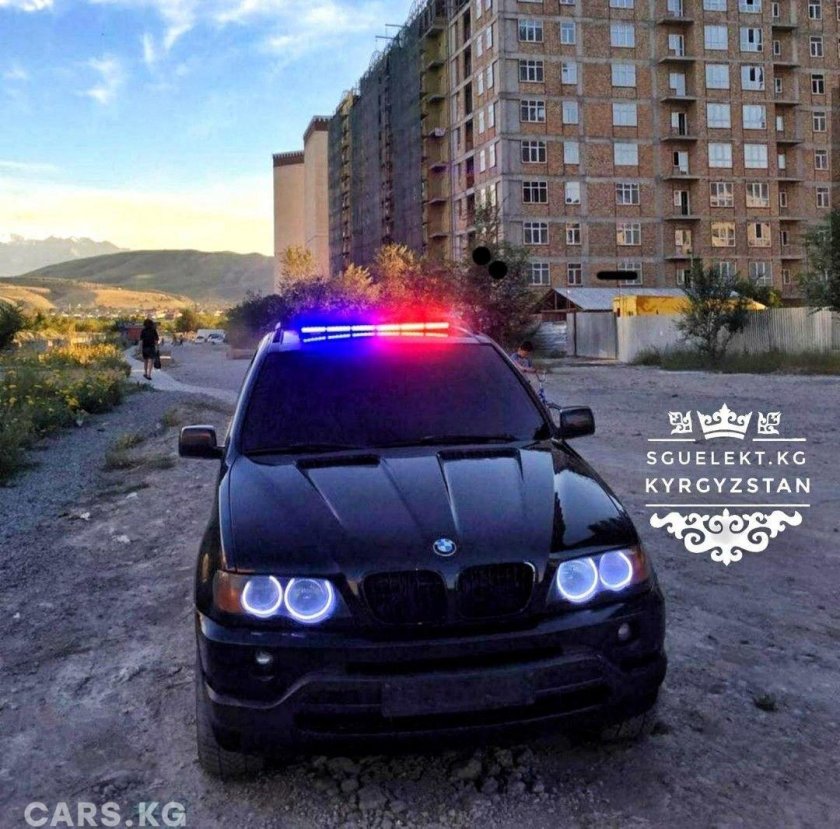 BMW e60 с стробоскопами