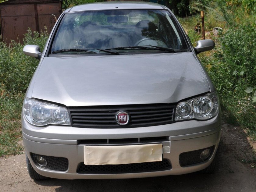 Фиат Альбеа серебристый