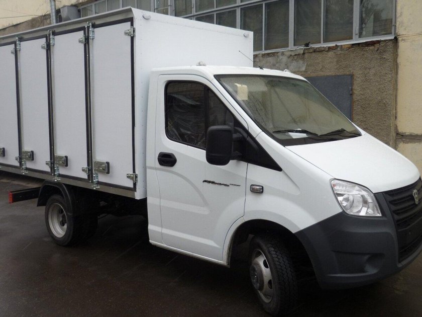 Газель Некст хлебный фургон 180 лотков