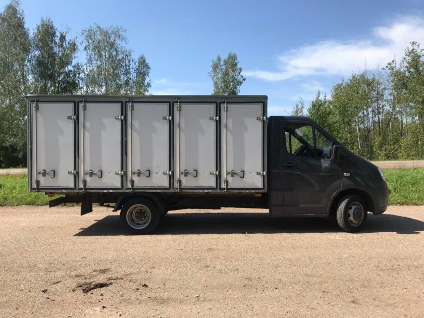 Газель Некст хлебный фургон 220 лотков