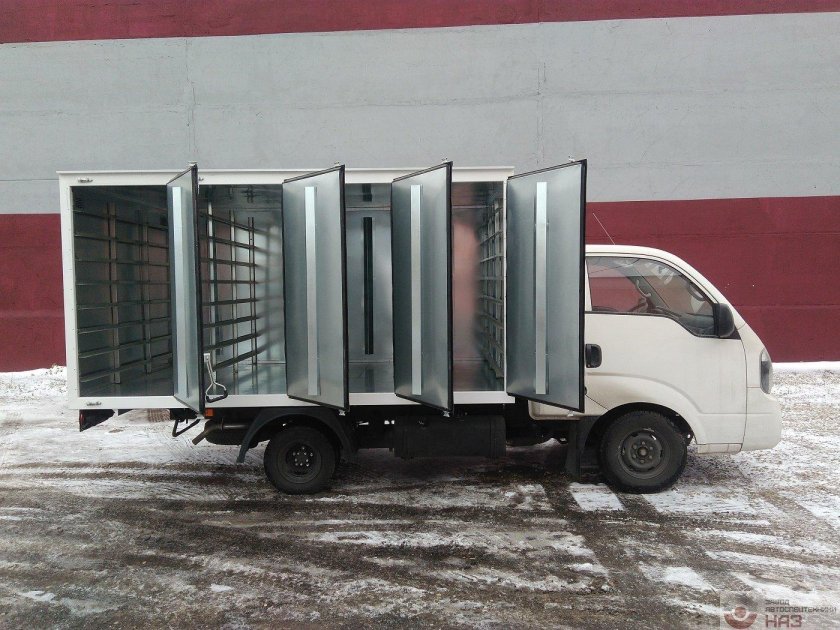 УАЗ-2905 хлебный фургон