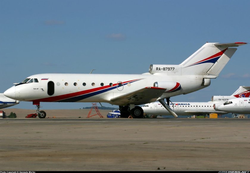 Yakovlev Yak-40