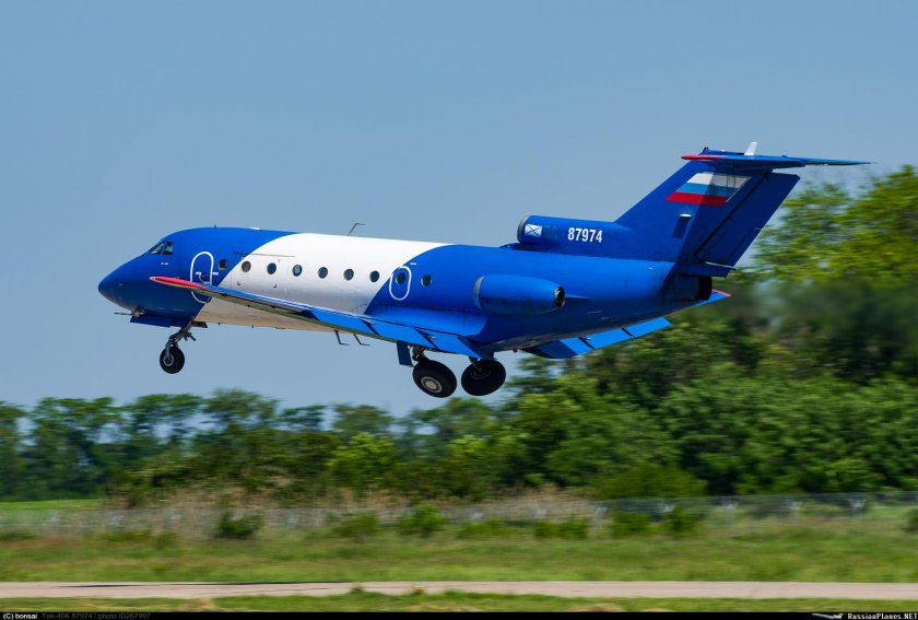 Як-40 СИБНИА