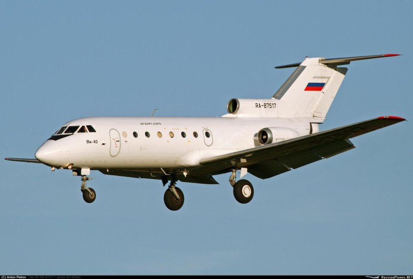 Як 40 АК Барс Аэро