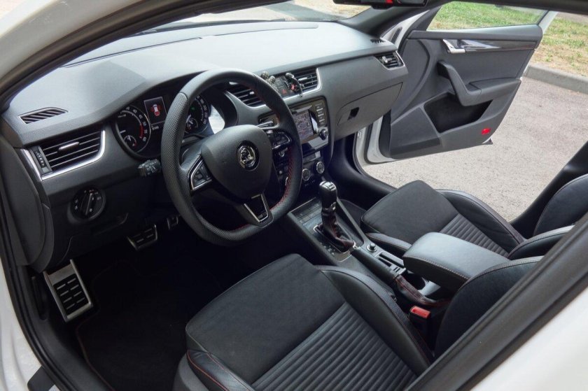 Шкода Октавия а7 салон