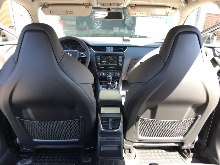 Octavia a8 салон