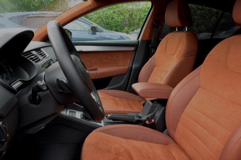 Octavia a7 кожаный салон