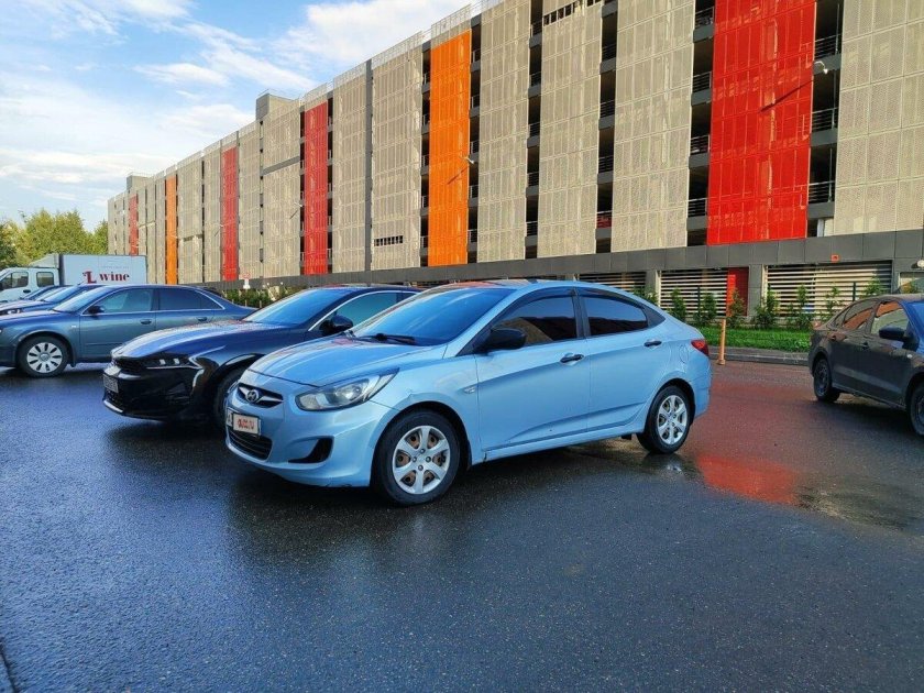 Хендай Солярис 2012