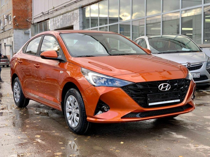 Hyundai Solaris 2022