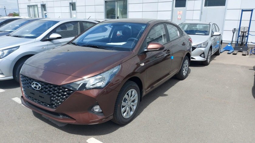 Hyundai Solaris 2022