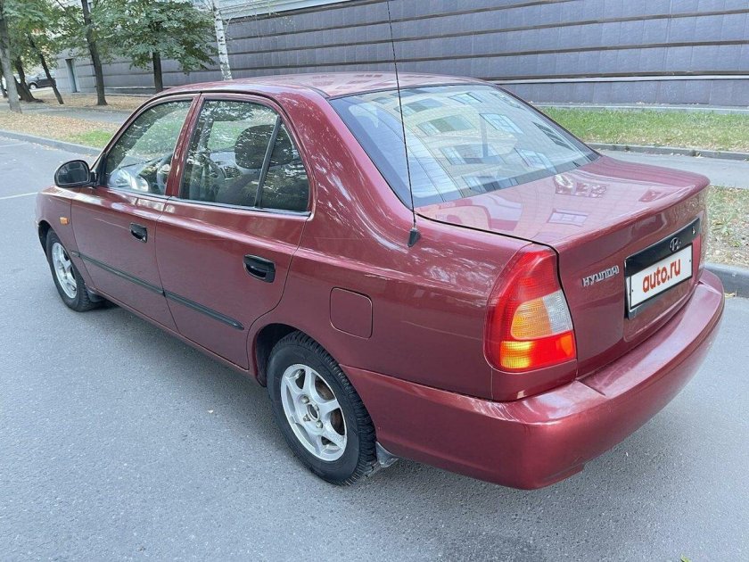Хендай акцент 2005