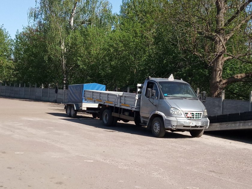 ГАЗ 3310 Валдай с прицепом