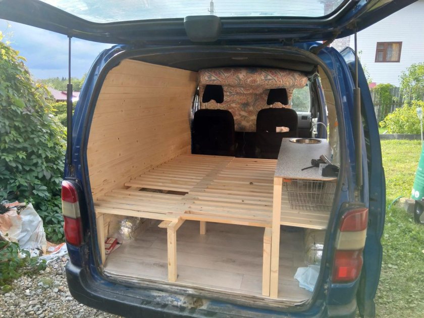 Toyota Hiace h100 кемпер