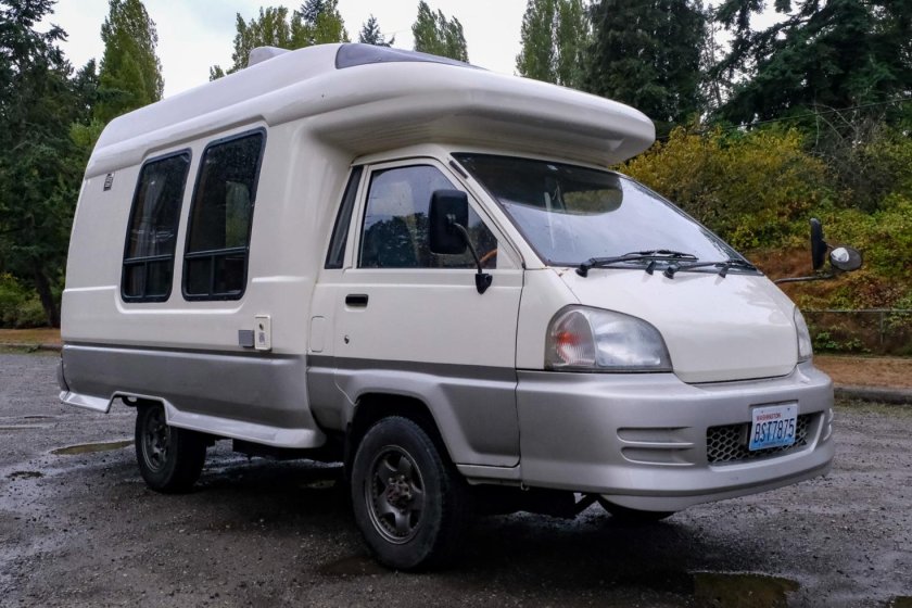 Toyota lite ace camper