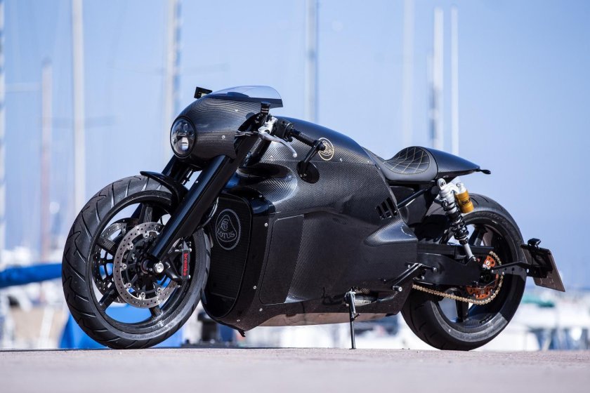 Мотоцикл Лотус