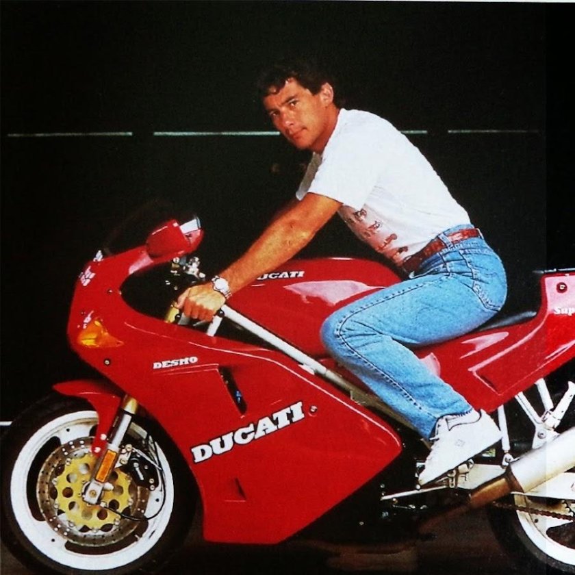 Мотоцикл ducati