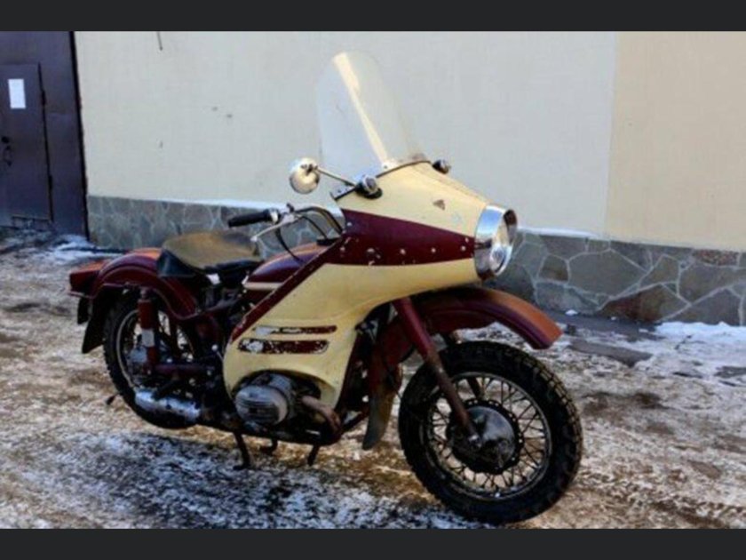 Милицейский мотоцикл Урал м100