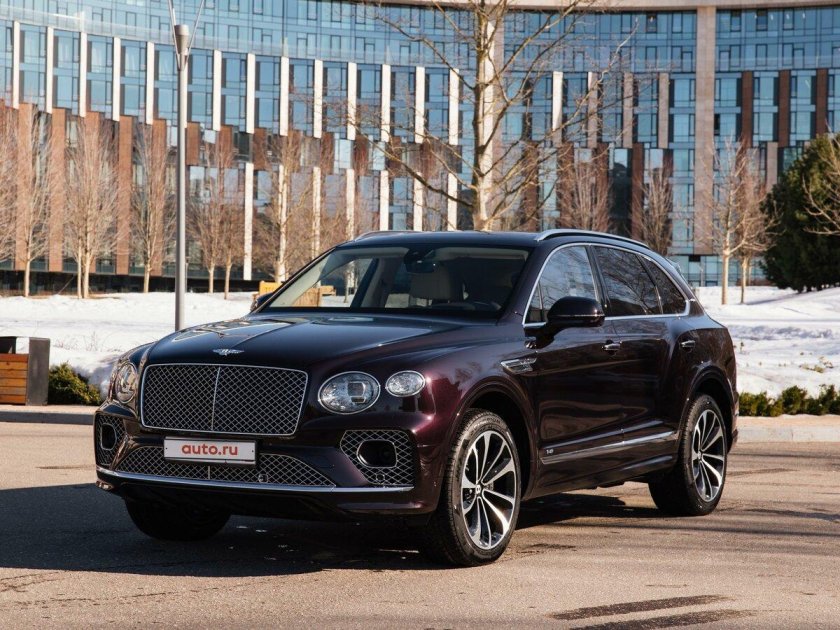 Машина bentley bentayga