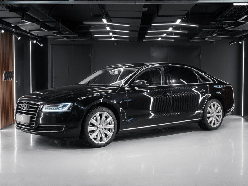 Audi a8 l Security 2020