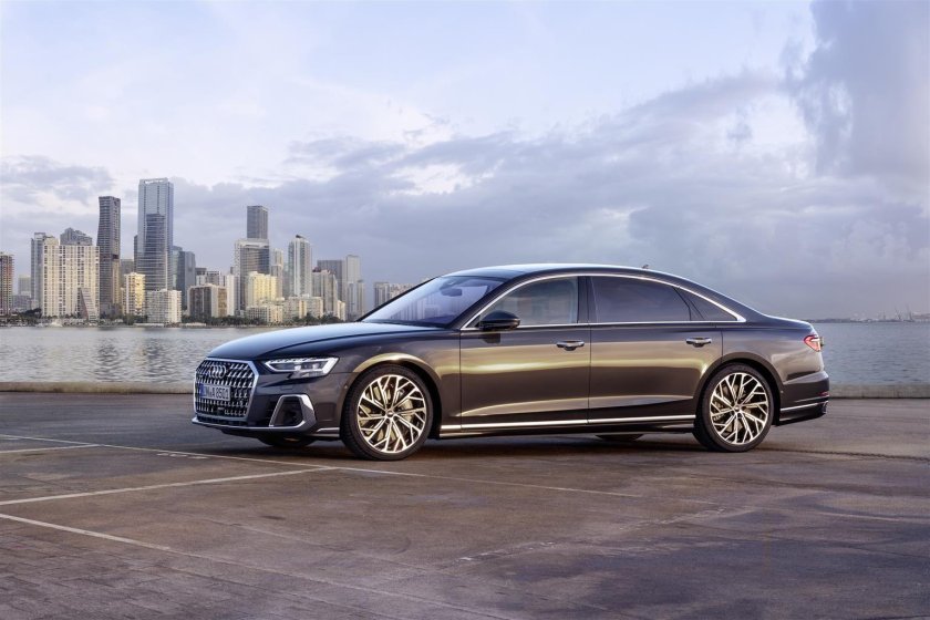 Audi a8l 2022