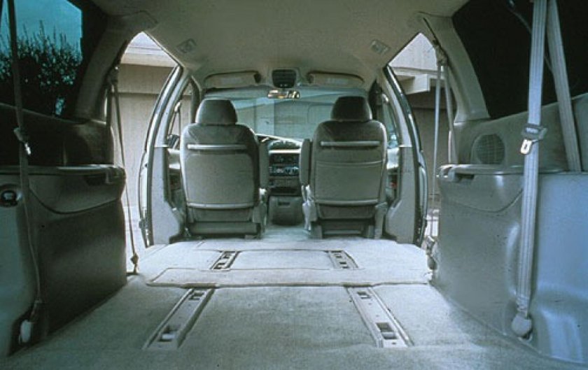 Dodge Caravan 1996