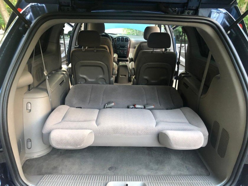 Dodge Caravan 2001 салон
