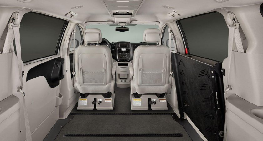 Dodge Grand Caravan салон