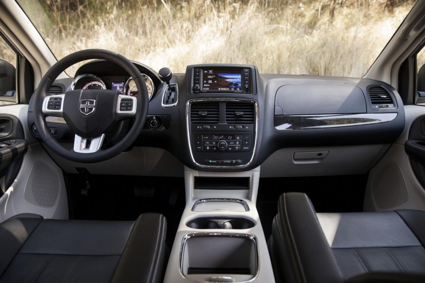 Dodge Grand Caravan 2011