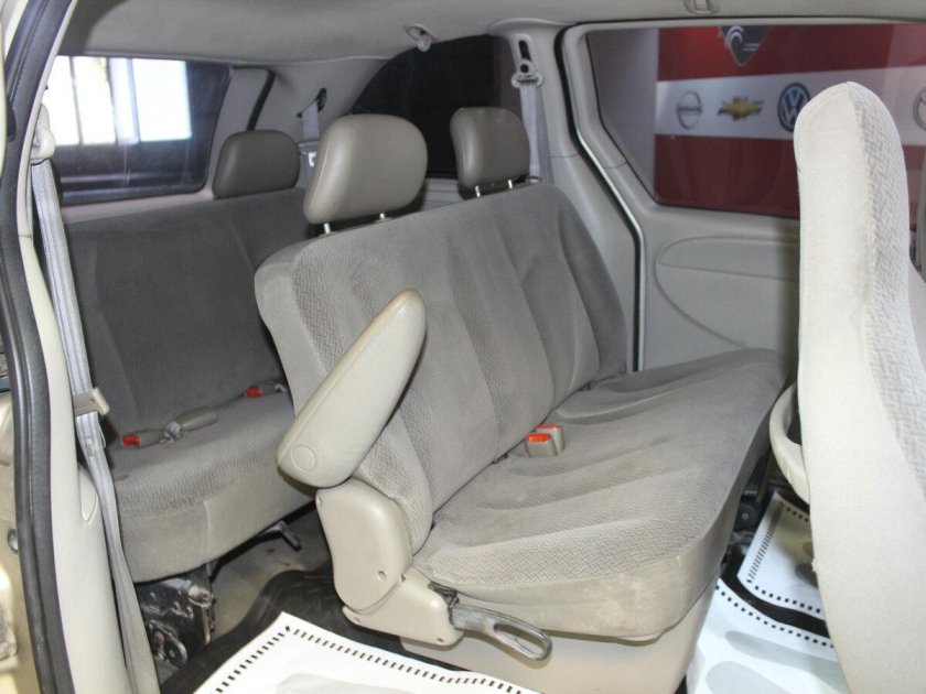 Dodge Caravan 2005 салон