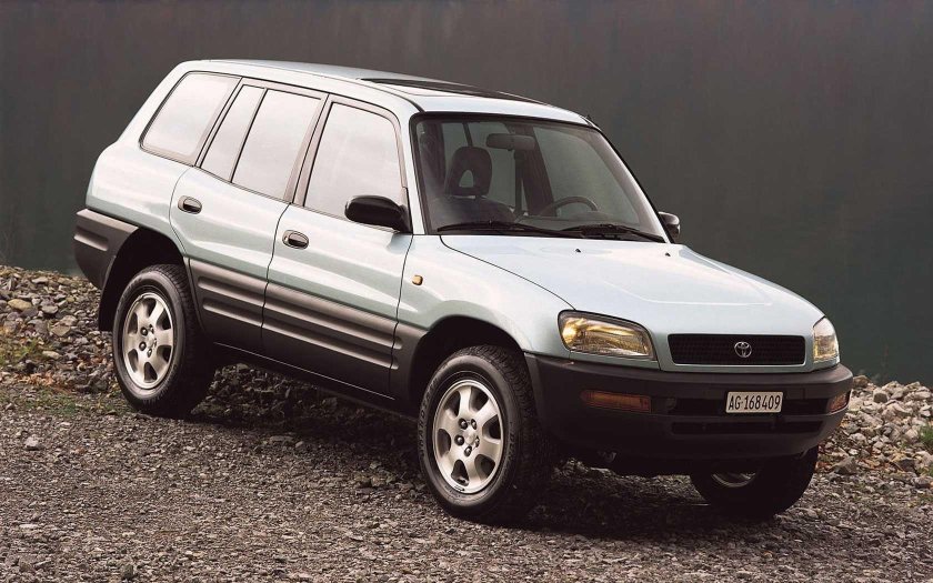 Toyota rav4 1 поколение