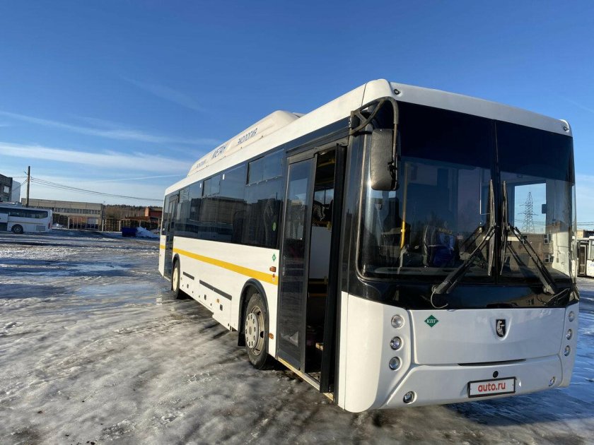 Нефаз автобус