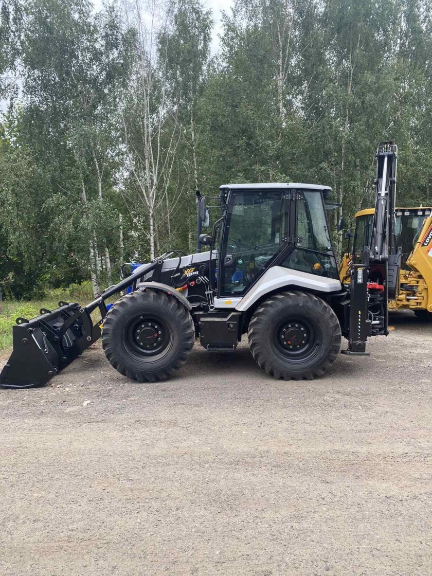 Погрузчик экскаватор