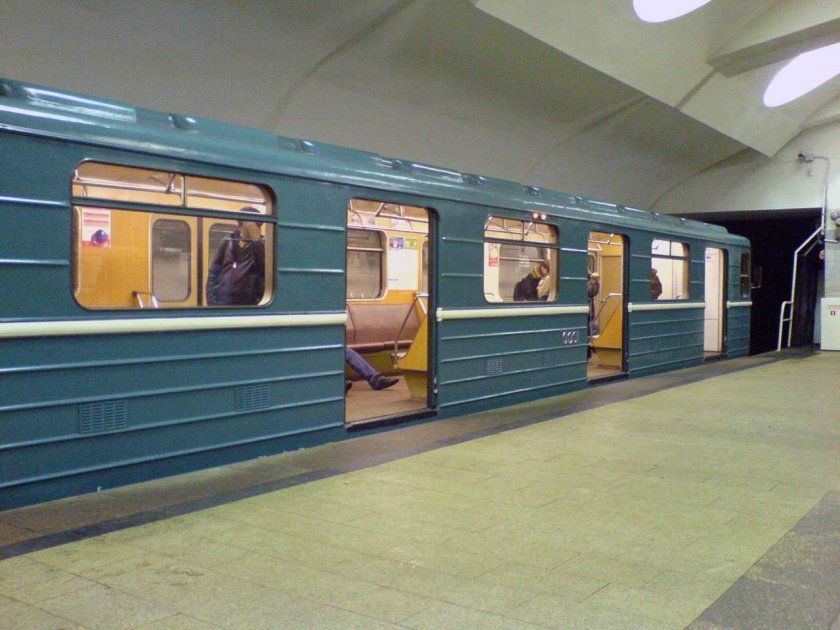 Номерные вагоны Серпуховско-Тимирязевской линии