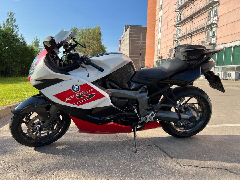 Мотоцикл бмв кс 1300