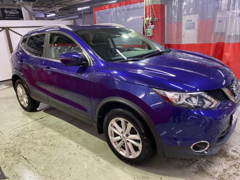 Ниссан Кашкай фиолетовый
