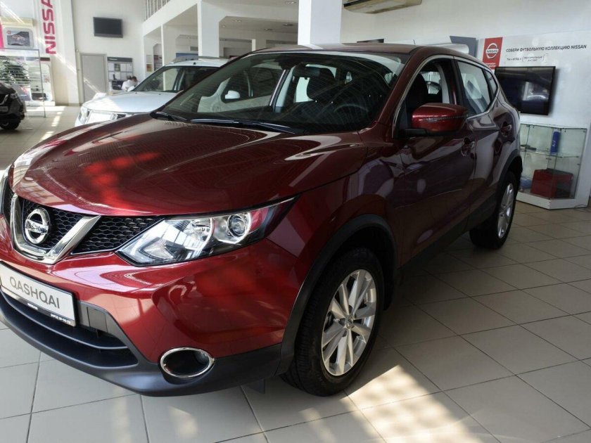 Nissan qashqai 2019 красный