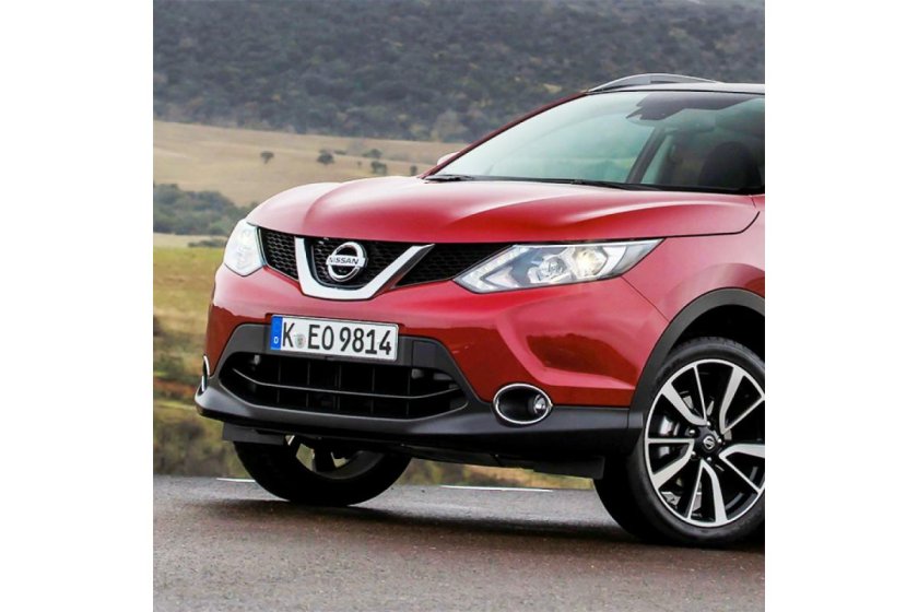 Nissan Qashqai j11 красный