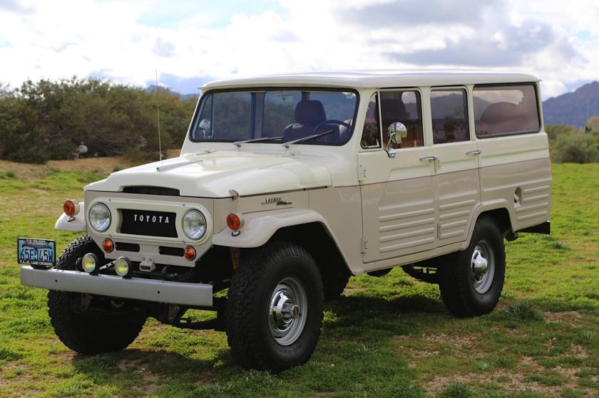 Toyota Land Cruiser fj45