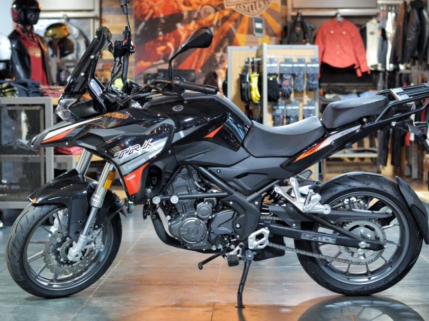 Benelli trk 251