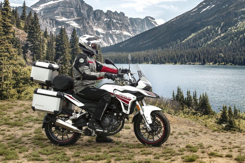 Мотоцикл Benelli Trk 251