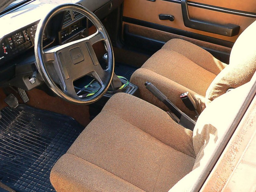 Вольво 345 салон