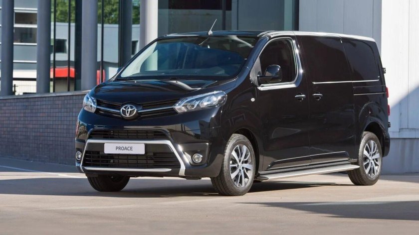Минивэн Тойота Proace