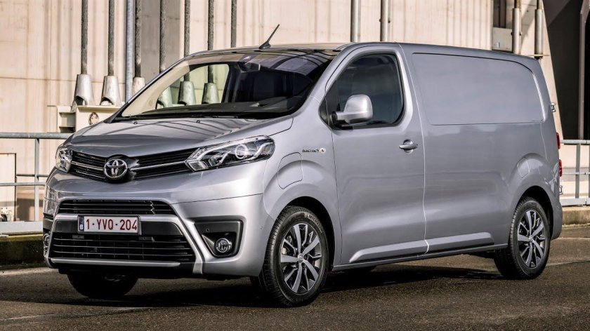 Toyota Proace 2021